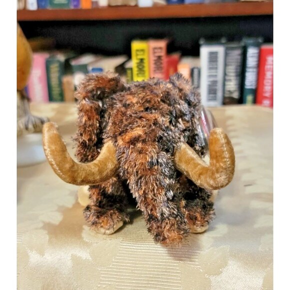 Giganto the Wooly Mammoth Ty Beanie Baby DOB December 17, 2000 sealed w TAG MINT - Picture 5 of 16